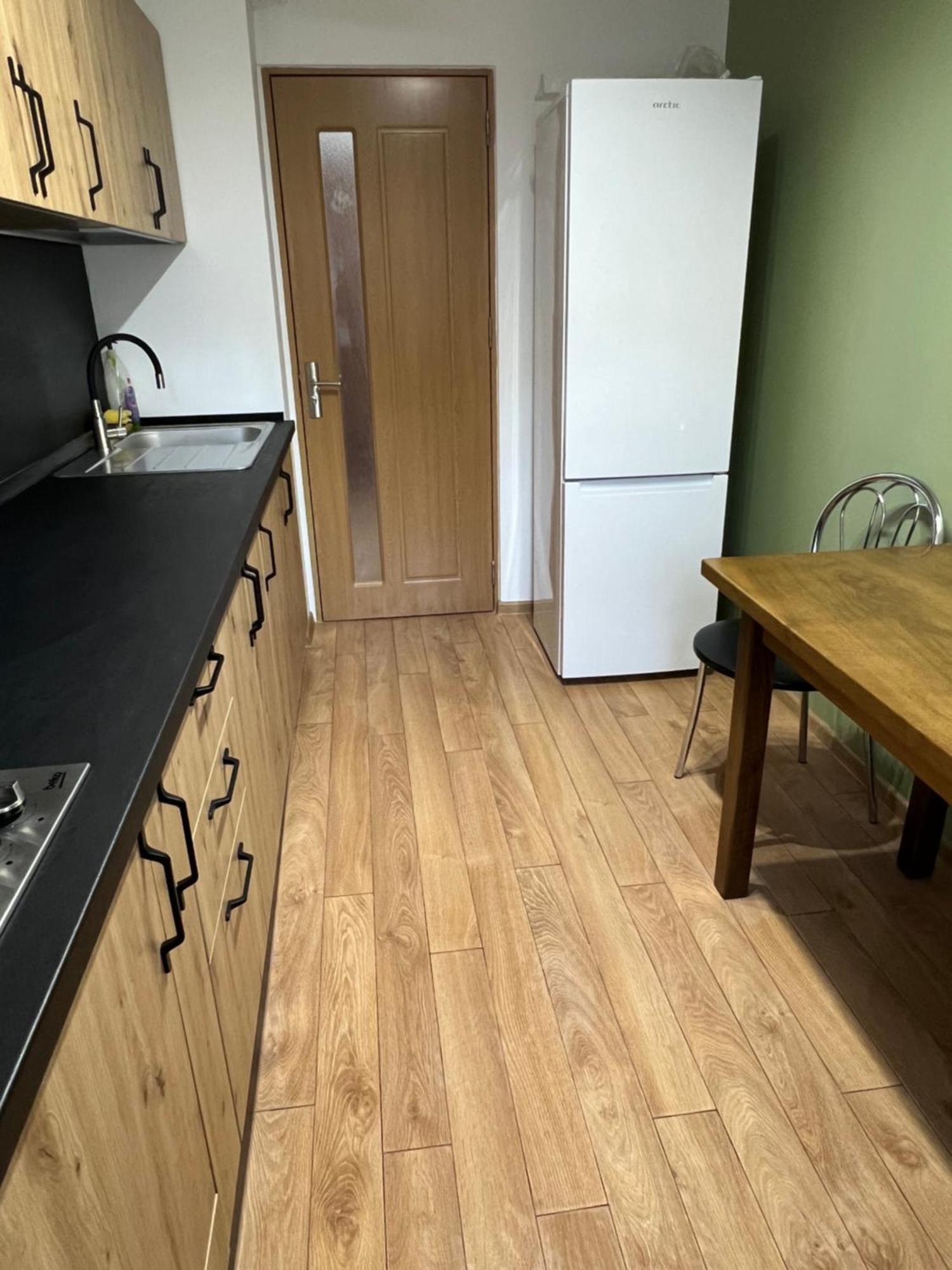Apartament Centru Râmnicu Vâlcea Extérieur photo