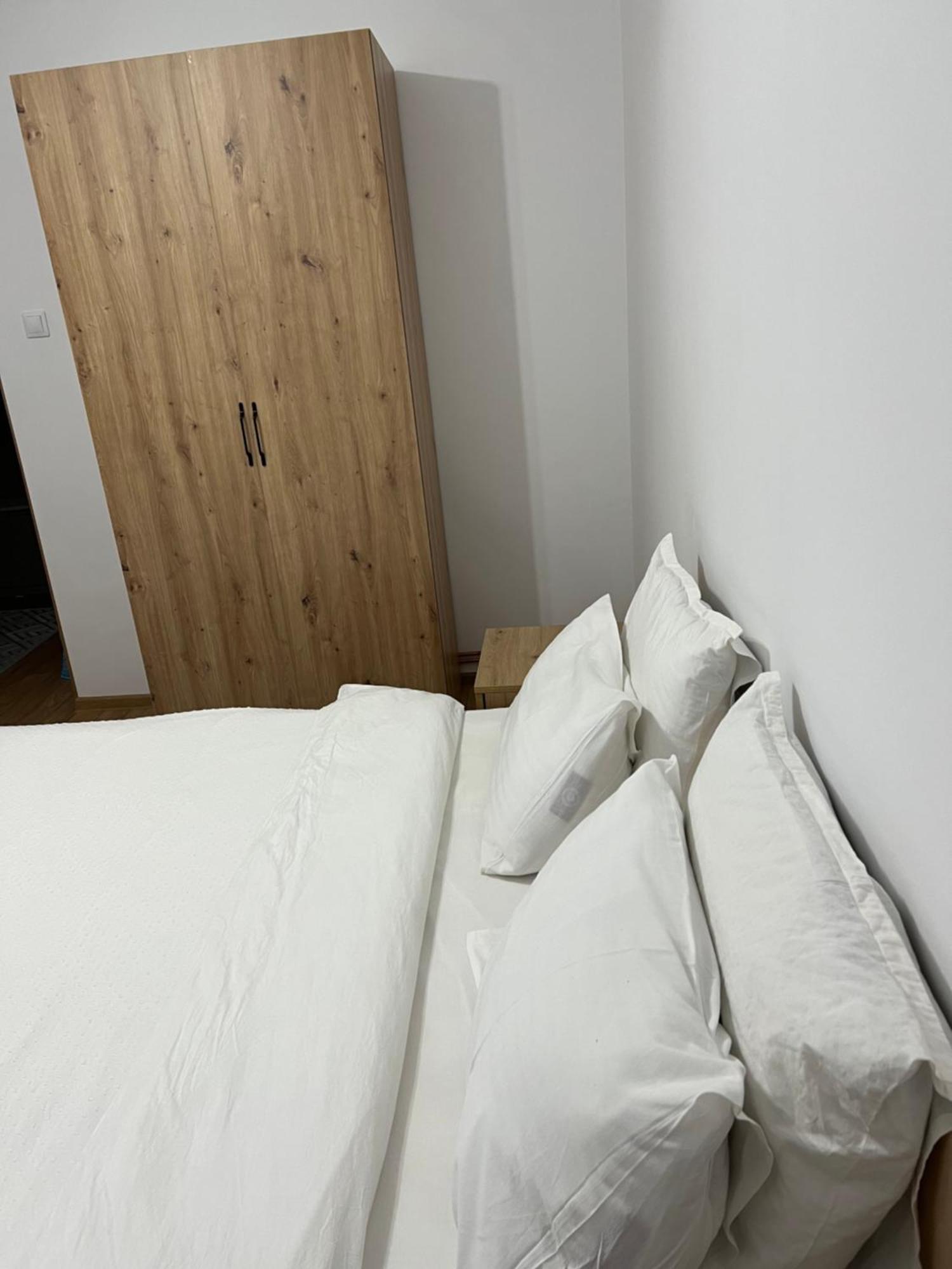 Apartament Centru Râmnicu Vâlcea Extérieur photo
