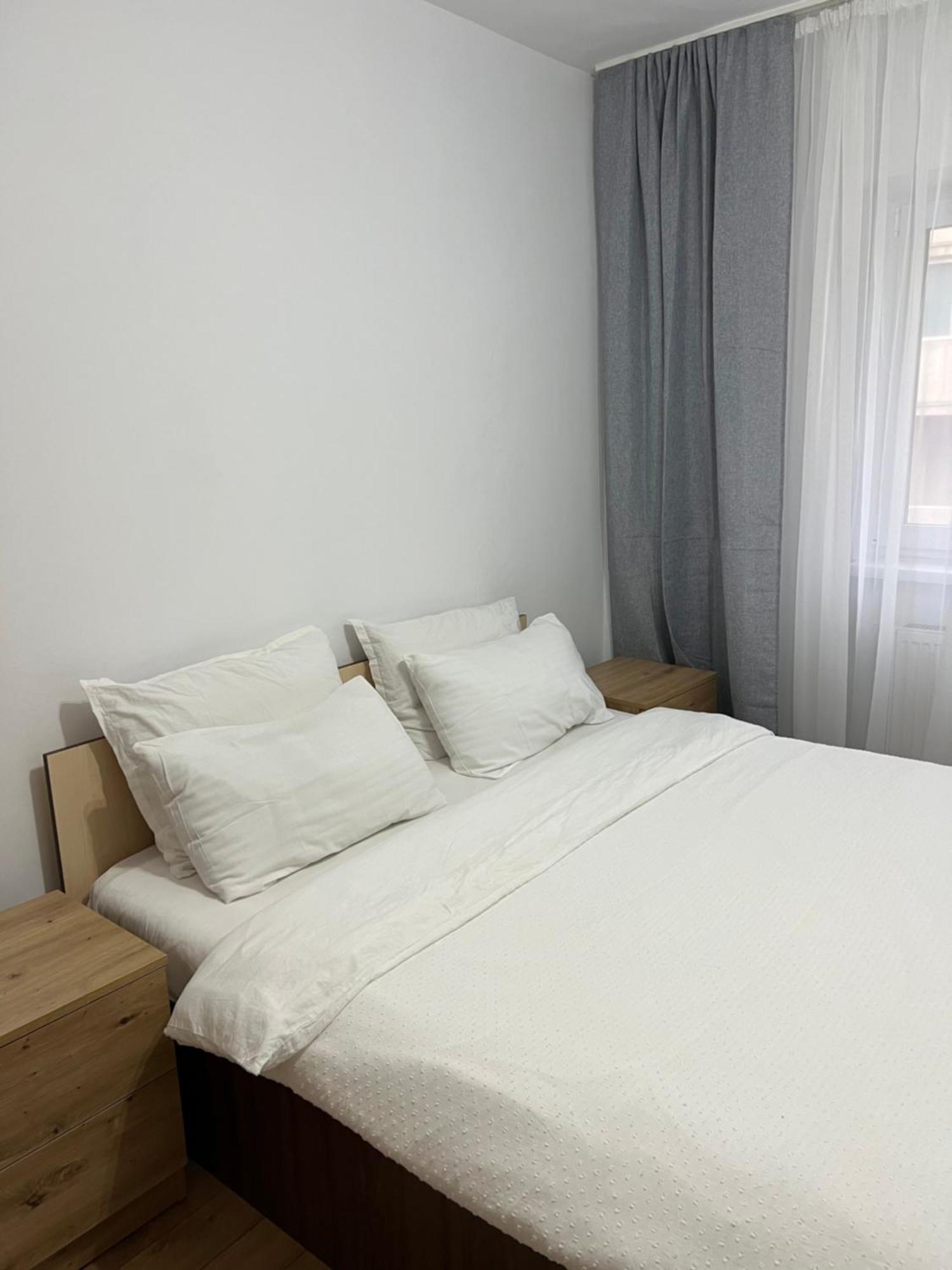 Apartament Centru Râmnicu Vâlcea Extérieur photo